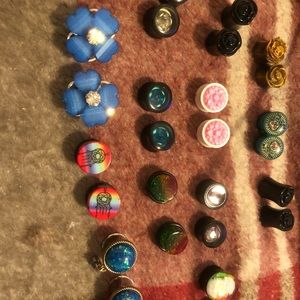Brand new never used plugs size 5/8th gauges